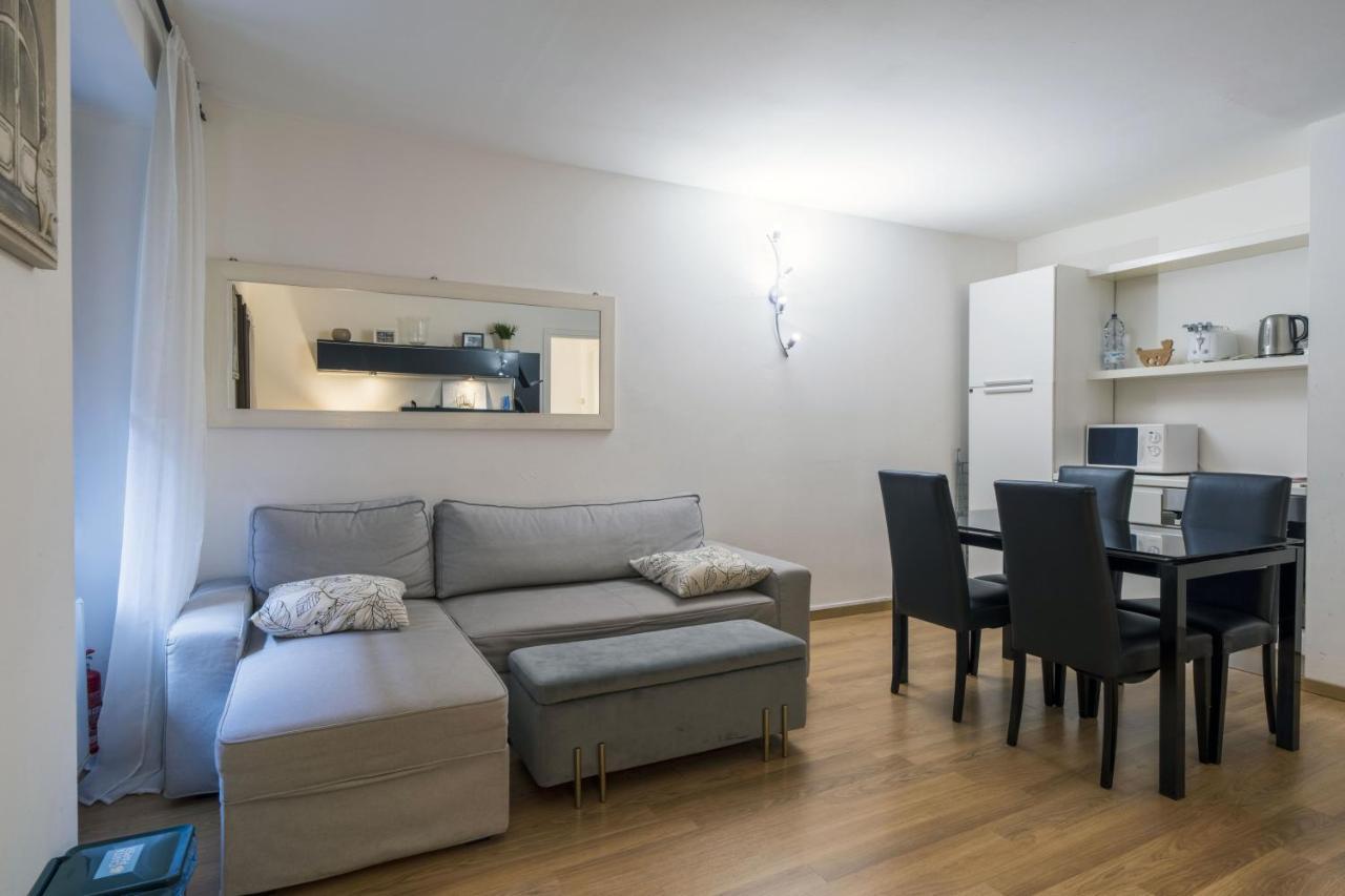 Cozy & Comfy Apt In Navigli Area Milano Eksteriør billede